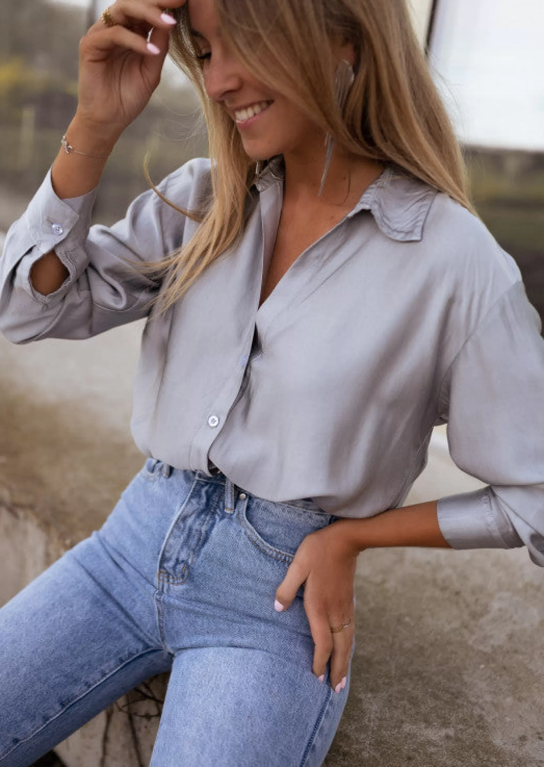 Best Chemise Jany argentée | Chemise ample satinée | Prêt-à-porter en ligne | Easy Clothes Femme Chemisiers & Blouses